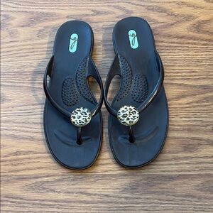 Stylish Brown Flip-Flops with Leopard Accent